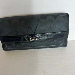 Coach Ashley Trifold Wallet Black Signature C Canvas Leather Trim